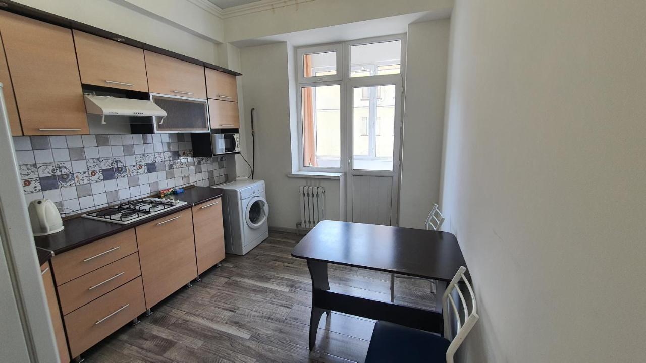 FlatRent Apartment Bischkek Exterior foto